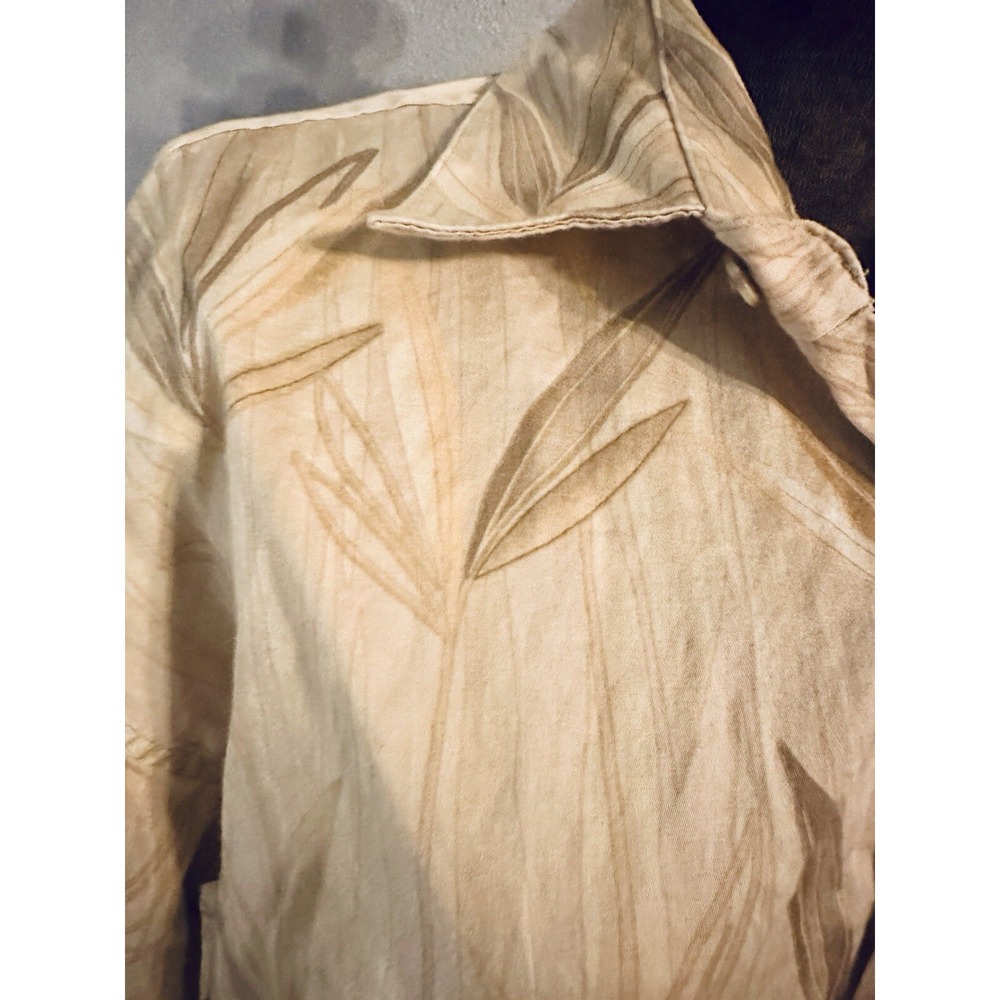 Hilo Hattie Mens Tan Tropical Leaf 60 Single Cotton Sateen Aloha Shirt Medium - Picture 2 of 5